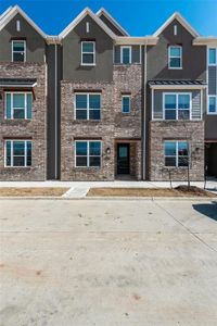 New construction Townhouse house 916 Concan Dr, Plano, TX 75075 Aberdeen- photo 4 4