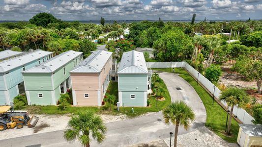 New construction Mobile Home house 301 Ne Coastal Dr, Jensen Beach, FL 34957 - image