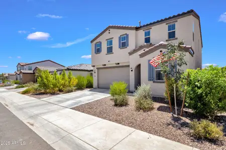 New construction Single-Family house 2537 W Bowker St, Phoenix, AZ 85041 - image