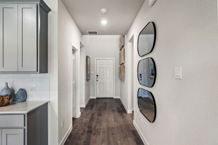 New construction Single-Family house 8002 Coral Dr, Texas City, TX 77591 plan Lassen - image 7