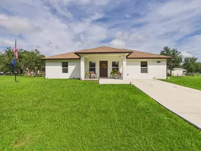 New construction Single-Family house 7717 Nw 82Nd Ct, Okeechobee, FL 34972 - image