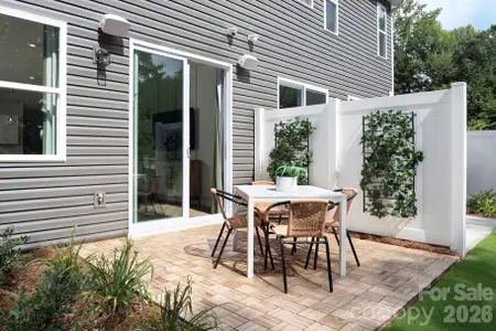 New construction Townhouse house 1231 Vibrant Rd, Charlotte, NC 28215 - image