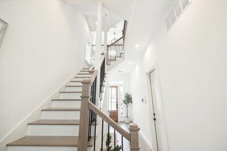 New construction Single-Family house 3506 Kensington Gardens Ln, Houston, TX 77055 null- photo 13 13