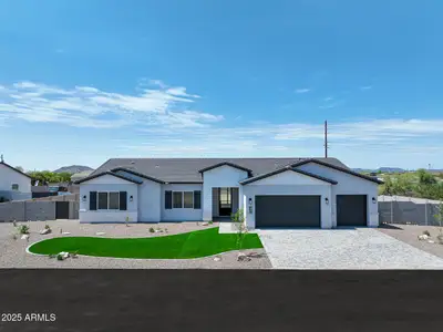 New construction Single-Family house 39024 N 6Th Dr, Phoenix, AZ 85086 - image