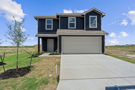 New construction Single-Family house 1026 Indian Wy, Seguin, TX 78155 plan The Franklin - image
