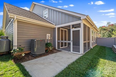 New construction Townhouse house 26 Heartleaf Cir, Arden, NC 28704 - image
