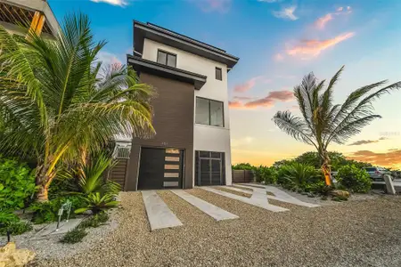 New construction Single-Family house 101 7Th St S, Bradenton Beach, FL 34217 - image