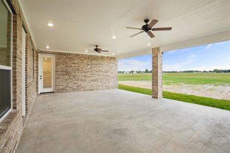 New construction Single-Family house 3111 Pearce Drive, Rosharon, TX 77583 - photo 11 11