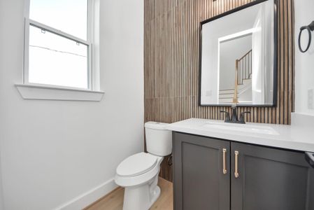 New construction Single-Family house 929 Fisher St, Unit F, Houston, TX 77018 - image 19