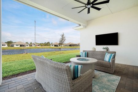 New construction Single-Family house 6450 High Pointe Wy, Vero Beach, FL 32967 plan Seraphina 23 - image 5