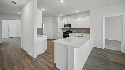 New construction Single-Family house 2708 Lewisville Rd, Celina, TX 75009 plan H204 Medbourne - image