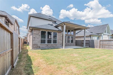 New construction Single-Family house 7335 Rolling Grove Ln Ln, Fulshear, TX 77441 - image