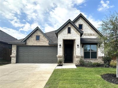 New construction Single-Family house 905 Eloise Lane, Cleburne, TX 76033 Concept 1912- photo 0