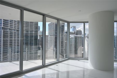 New construction Condo/Apt house 300 Biscayne Blvd Way, Unit 3407, Miami, FL 33131 - photo 0