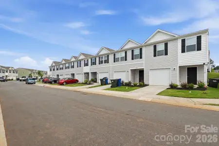 New construction Townhouse house 1941 Tranquility Cir, Unit D, Newton, NC 28658 plan Holly Springs - image