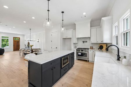 New construction Townhouse house 4812 Moonview Ln, Sugar Hill, GA 30518 - image 13