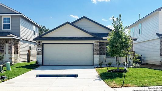 New construction Single-Family house 4939 Rodingite Trace, San Antonio, TX 78253 The Diana- photo 0