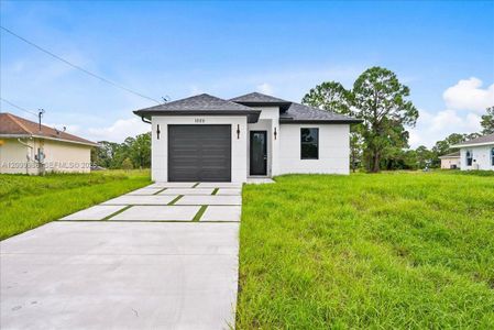 New construction Single-Family house 1025 Marshall Ave S, Lehigh Acres, FL 33976 - image