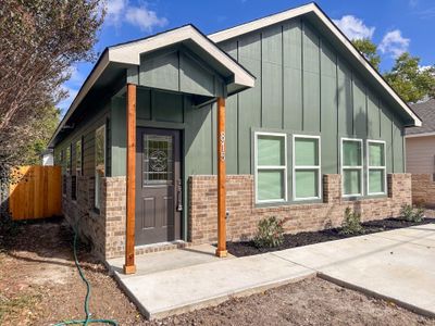 New construction Single-Family house 815 5Th St, Lockhart, TX 78644 - image