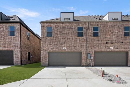 New construction Townhouse house 2412 Bulin Dr, Mansfield, TX 76063 Berkeley- photo 6 6