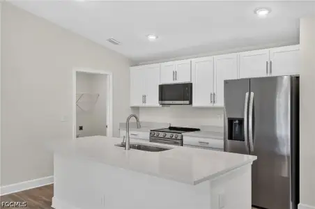 New construction Single-Family house 2715 Nw 23Rd Ave, Cape Coral, FL 33993 plan The Sunset Harbor - image 10
