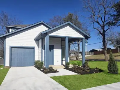 New construction Single-Family house 331 E Hull St, Denison, TX 75021 - image
