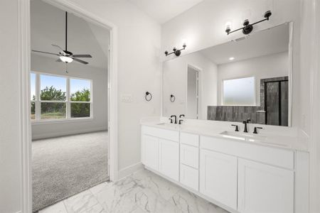 New construction Single-Family house 157 Fan Mill Trl, Weatherford, TX 76085 plan 2404 - image 6