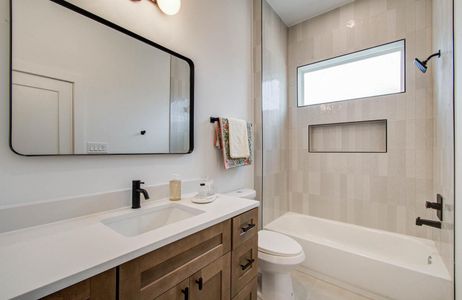 New construction Single-Family house 1113 Ennis St, Houston, TX 77003 - image 18