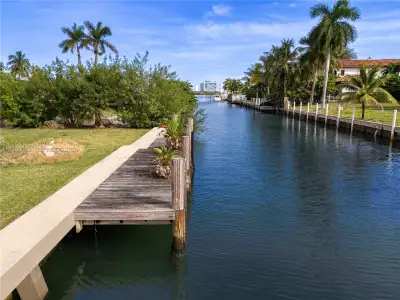 New construction Single-Family house 1110 Ne 84Th St, Miami, FL 33138 - image