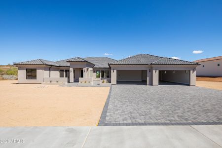 New construction Single-Family house 544 E Amber Sun Dr, Phoenix, AZ 85086 - image