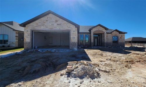 New construction Single-Family house 725 Eagle Crest Dr, Salado, TX 76571 - photo 0