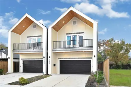 New construction Single-Family house 3557 Seabrook St, Houston, TX 77021 - image