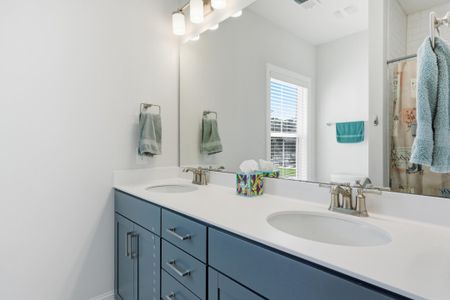 New construction Single-Family house 2021 Kings River Trl, Hollywood, SC 29449 - image 5