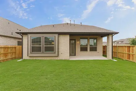 New construction Single-Family house 13214 Wood Leaf Park, Tomball, TX 77375 plan Lorne - image