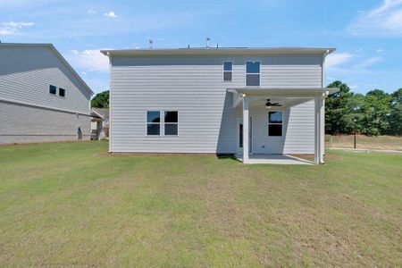 New construction Single-Family house 1734 Fawlocke Run, Loganville, GA 30052 plan Atwood - image