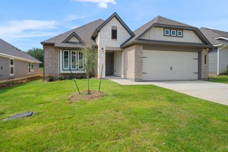 New construction Single-Family house 6423 Wellington Oak Ave, Tyler, TX 75704 plan The 1613 - image