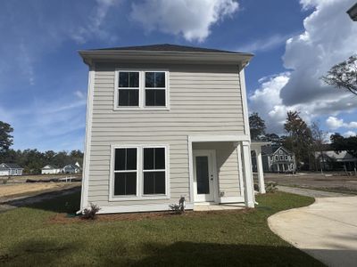 New construction Single-Family house 108 Gray Pine Lane, Summerville, SC 29483 - photo 32 32