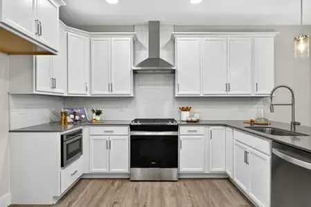 New construction Townhouse house 2021 N Salem St, Apex, NC 27523 plan Harrington End Unit - image 15