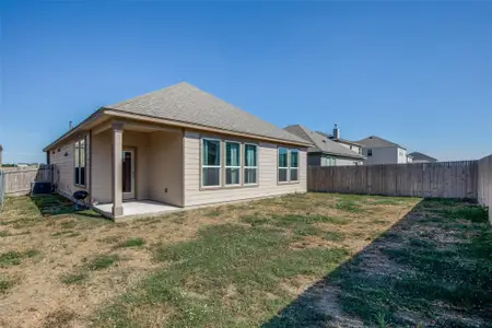 New construction Single-Family house 211 Pitkin Dr, Lockhart, TX 78644 - image