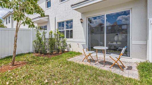 New construction Townhouse house 17044 Sw 2Nd Cir, Pembroke Pines, FL 33027 Gilliam- photo 7 7