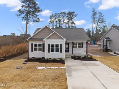 New construction Single-Family house 922 Micro Rd W, Selma, NC 27576 - image