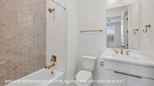 New construction Single-Family house 4917 Turquesa Dr, Spicewood, TX 78669 plan The Crowley - image 15