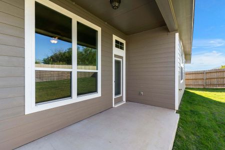 New construction Single-Family house 232 New Dawn Trail, Huntsville, TX 77320 - photo 31 31