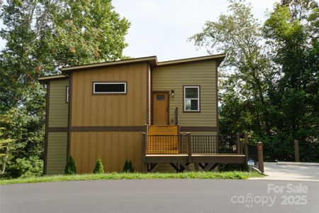 New construction Duplex house 14 Red Maple Dr, Weaverville, NC 28787 - image