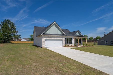 New construction Single-Family house 209 Squirrel Run, Good Hope, GA 30641 - image