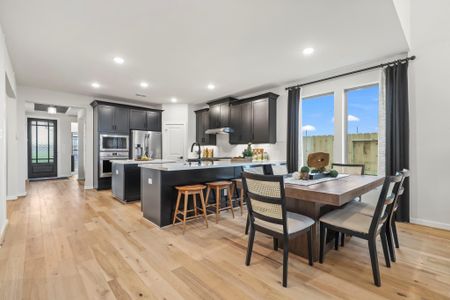 Austin Point by Newmark Homes in Richmond - image 6