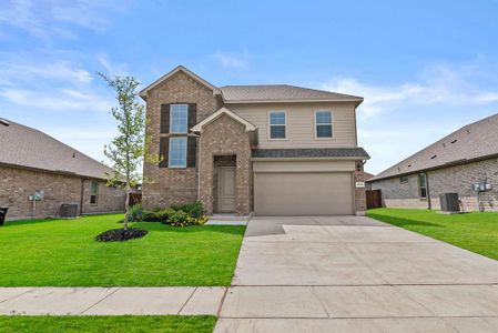 New construction Single-Family house 1936 Preakness Dr, Granbury, TX 76049 plan MACON - image