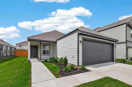 New construction Single-Family house 8124 Vanilla Orchid Dr, Houston, TX 77016 plan The Sweetwater - image