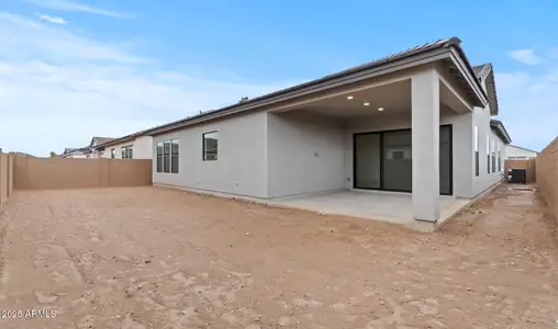 New construction Single-Family house 614 E Greenback Dr, San Tan Valley, AZ 85140 plan Frankfurt - image