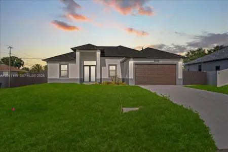 New construction Single-Family house 2220 Ne 9Th Pl, Cape Coral, FL 33909 - image